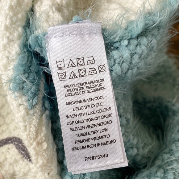 Easter Bunny eyelash sweater - Picture 6 of 7